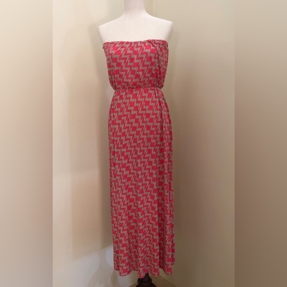 Trixxi. Strapless Maxi Dress. Pink and Tan. Small